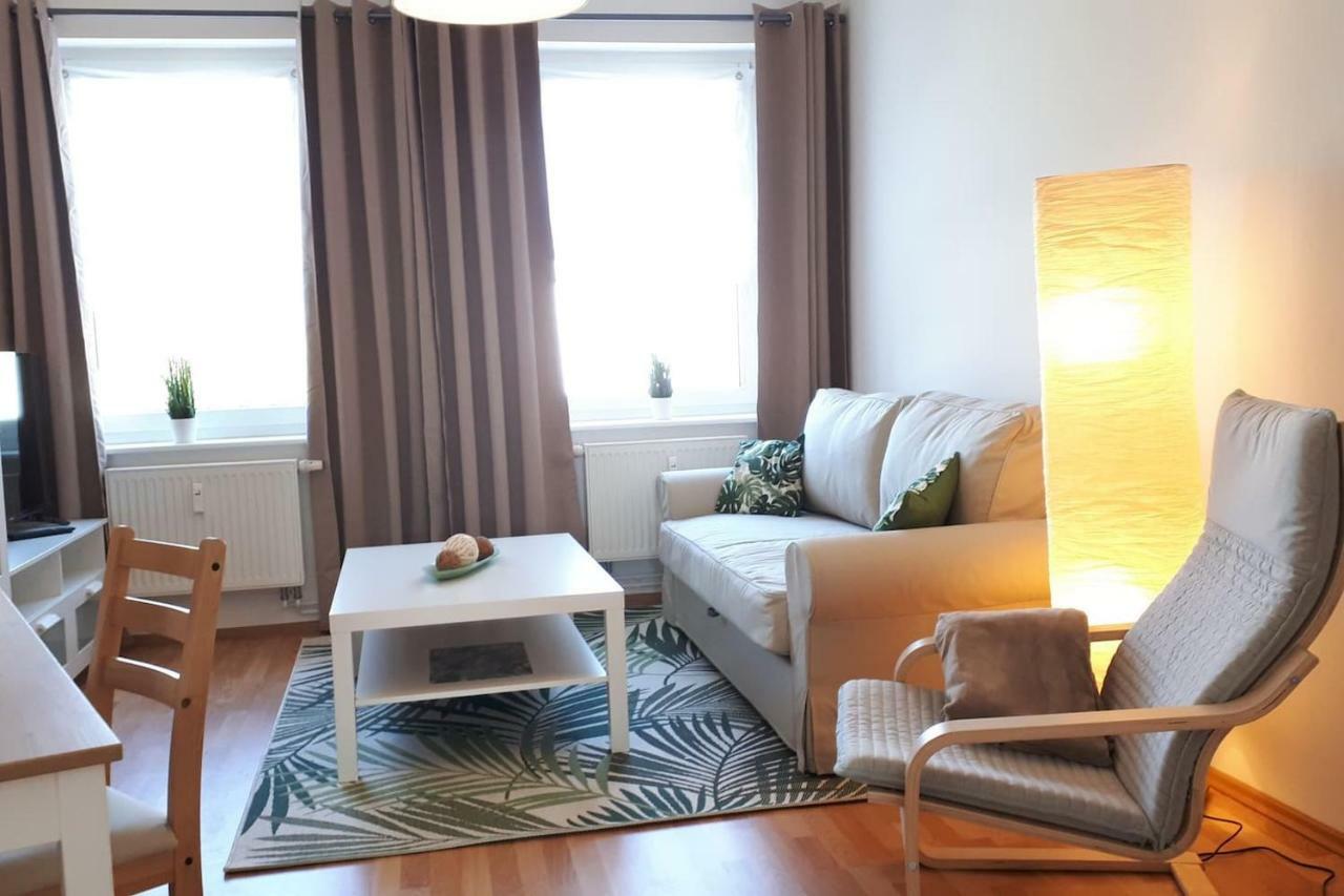 Ferienwohnung mit Seeblick Brandenburg an der Havel Exterior foto