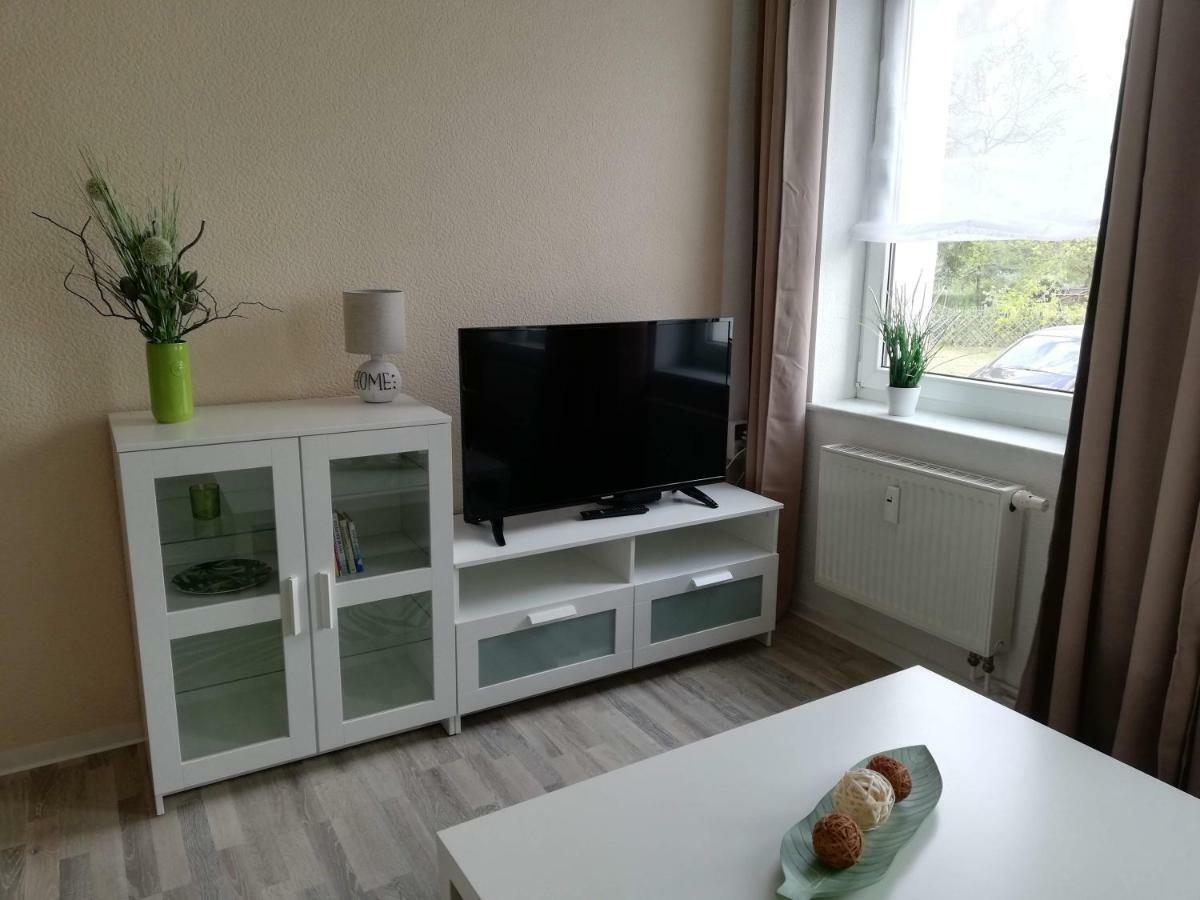 Ferienwohnung mit Seeblick Brandenburg an der Havel Exterior foto