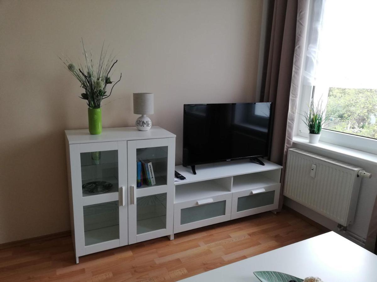 Ferienwohnung mit Seeblick Brandenburg an der Havel Exterior foto